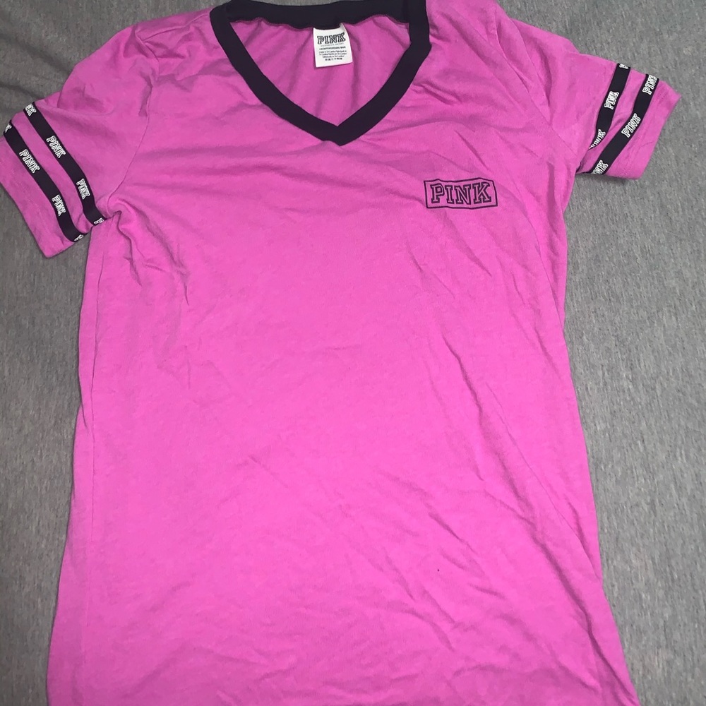 Pink VS Tshirt